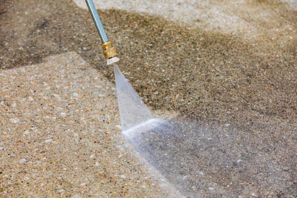 Best Building Exterior Washing  in Montgomery, IL