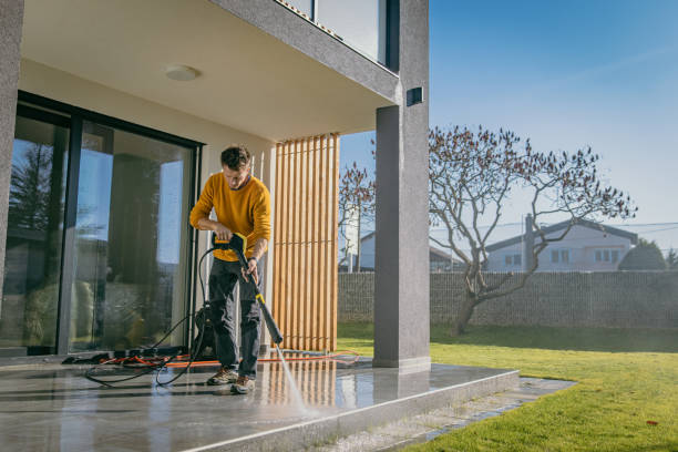 Best Animal Enclosure Cleaning  in Montgomery, IL